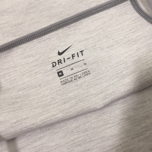 NIKE: Women’s Dri-fit Tank top - Picture 2 of 3